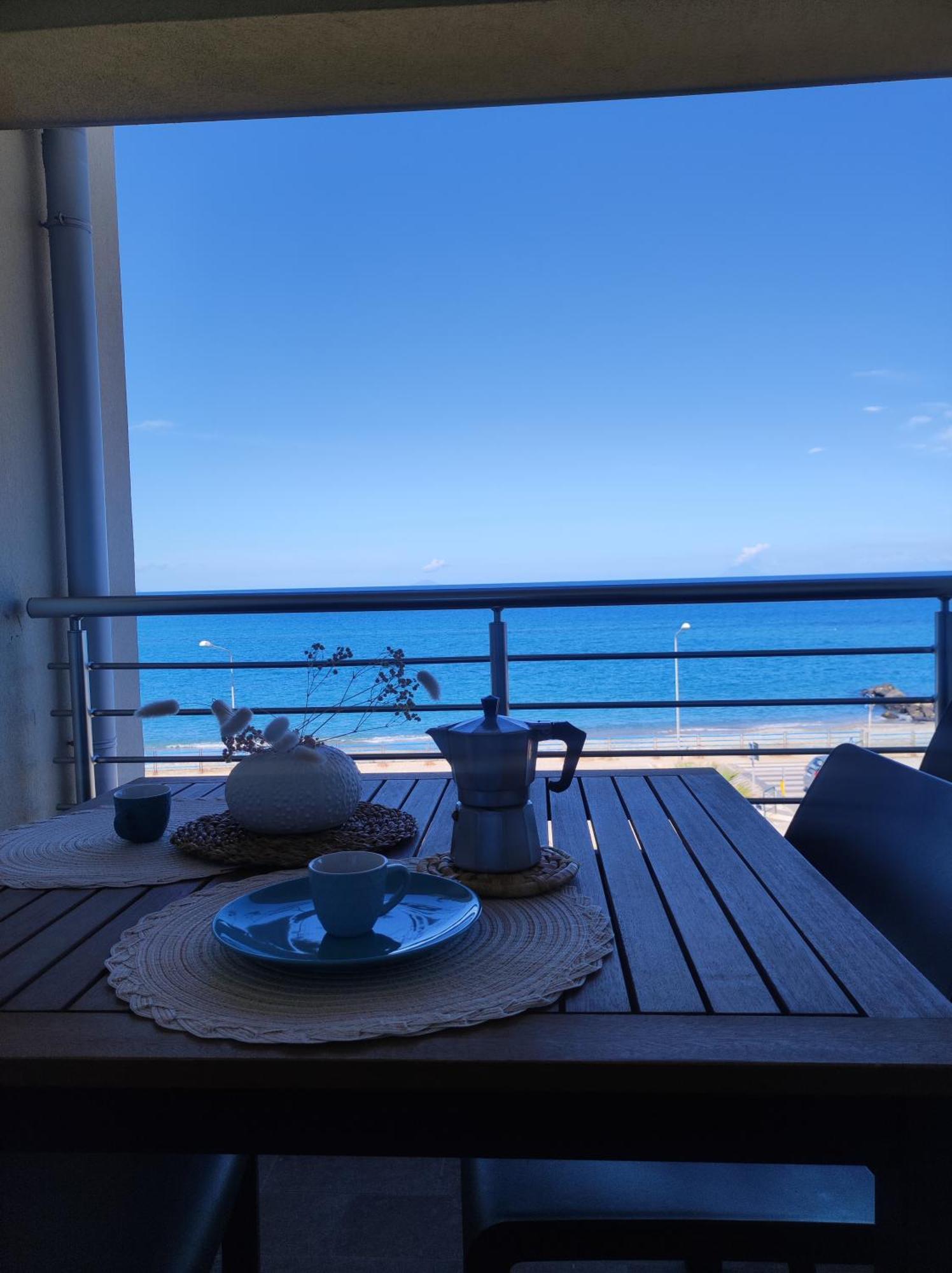 Appartamenti Vacanze Villa Meo Villafranca Tirrena Quarto foto