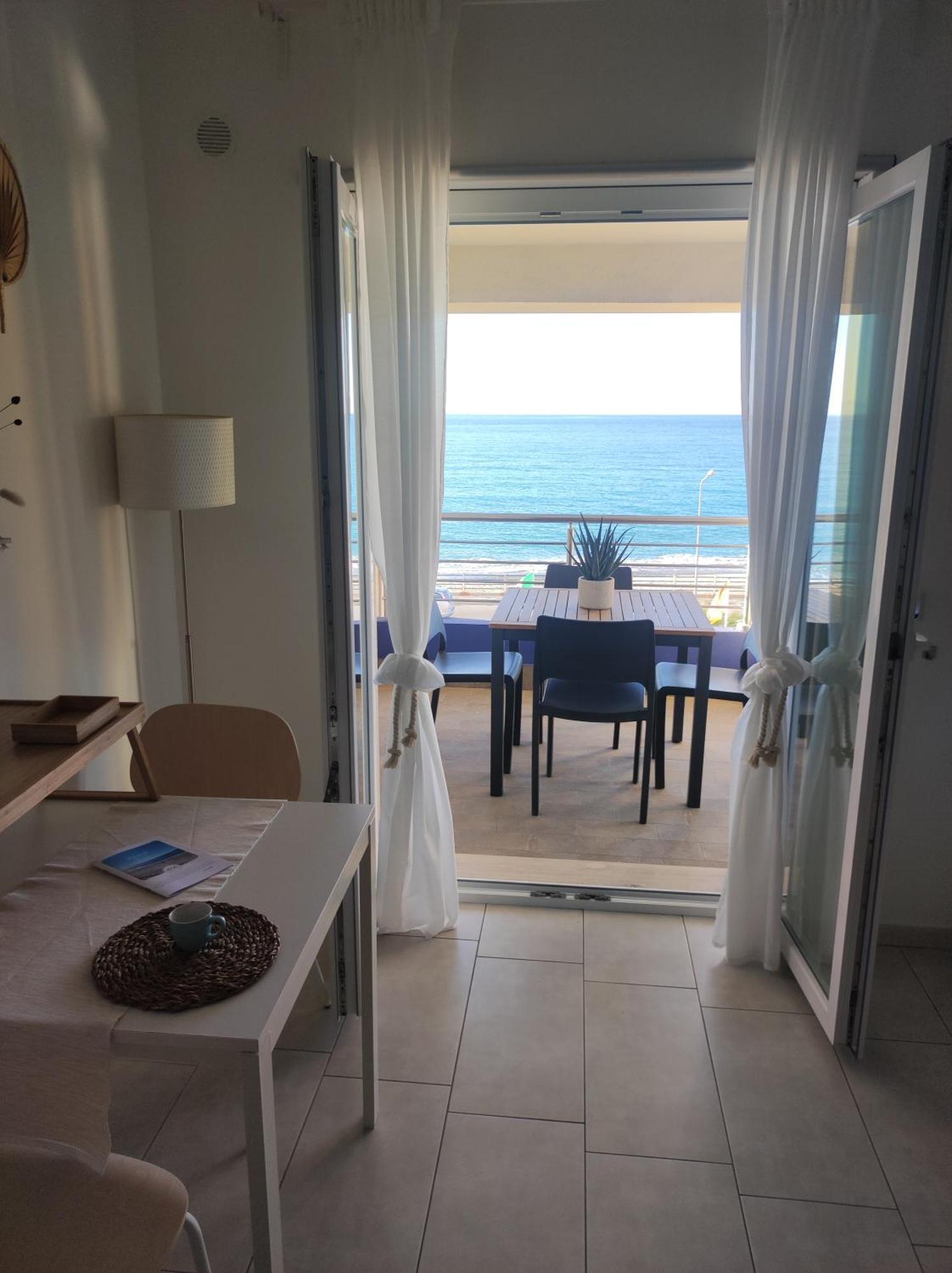 Appartamenti Vacanze Villa Meo Villafranca Tirrena Quarto foto